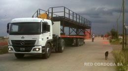 Camión propio de la empresa Red Cordoba SA